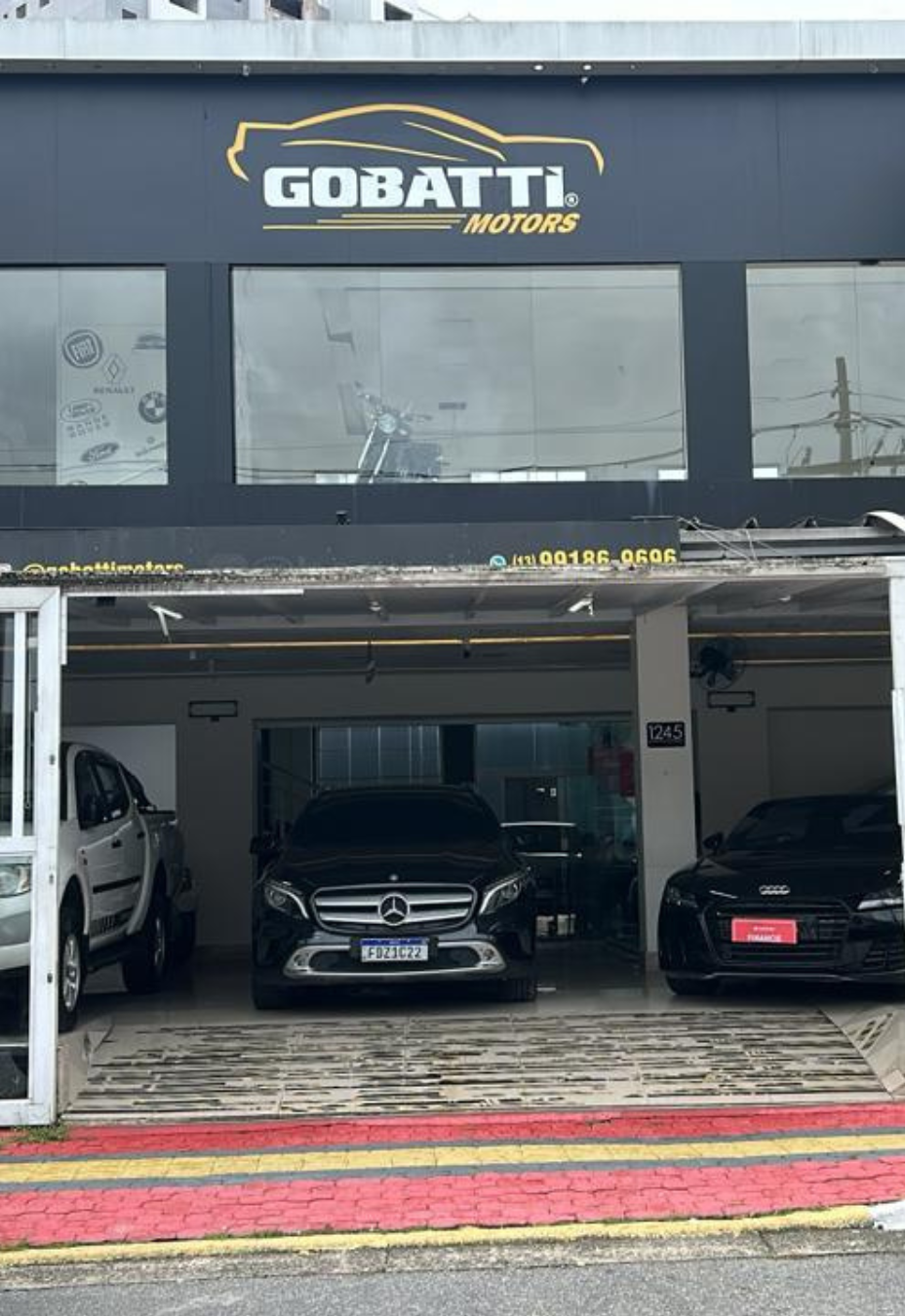 Fachada Gobatti Motors